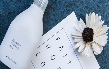 十大面部精華液品牌排行什么牌子最好用？萊珀妮面部精華、寶麗面部精華增加肌膚光澤(圖1)